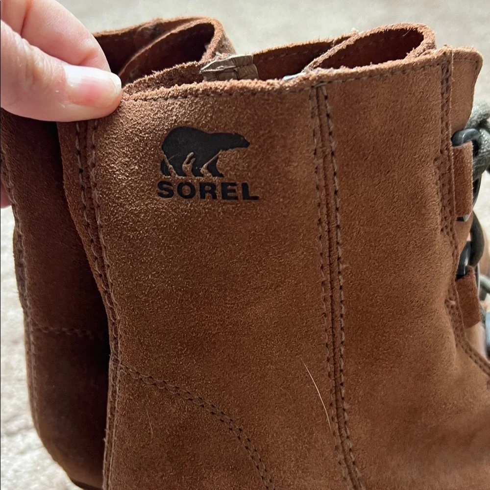 Sorel Joan of Arctic Wedge II Men's Suede Lace-Up Ankle Boots